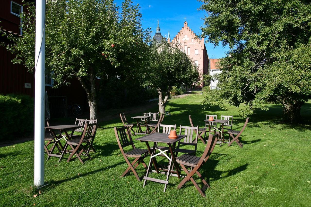 Hotell Laurentius Strängnäs Exteriér fotografie